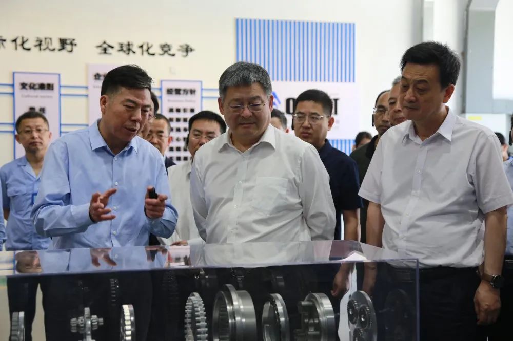 陕西省属企业改革创新观摩团走进william威廉中文官网集团、法士特集团
