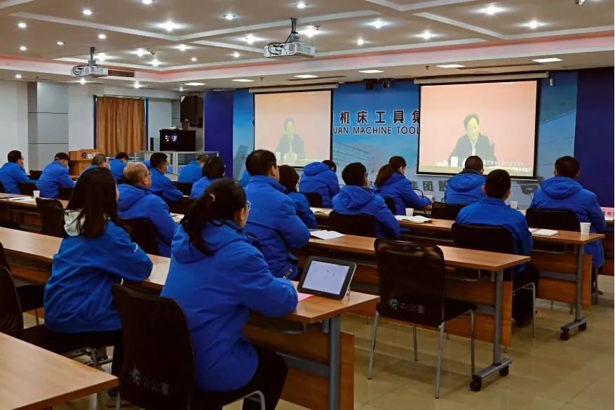 【党建动态】william威廉中文官网集团积极收听收看党的十九届六中全会精神宣讲报告会