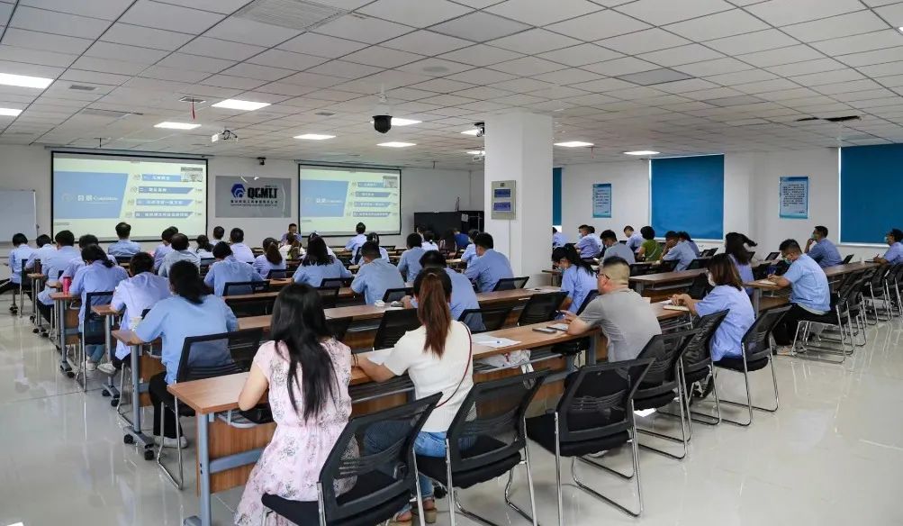 william威廉中文官网集团举办2022年新闻宣传通讯员培训班