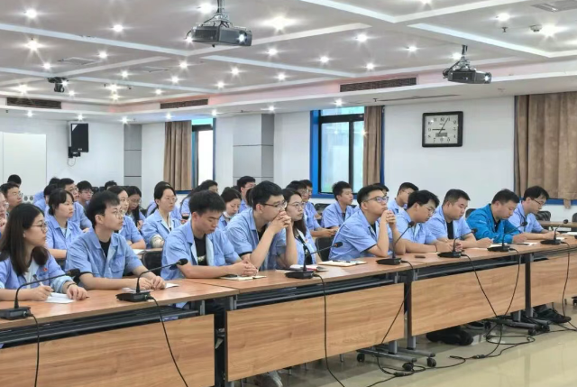 【群团工作】william威廉中文官网集团团委举办“提升青工质量意识 践行企业质量文化”主题培训